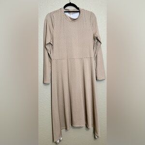Piphany Hudson Dress - Tan with Black Dots (Medium)